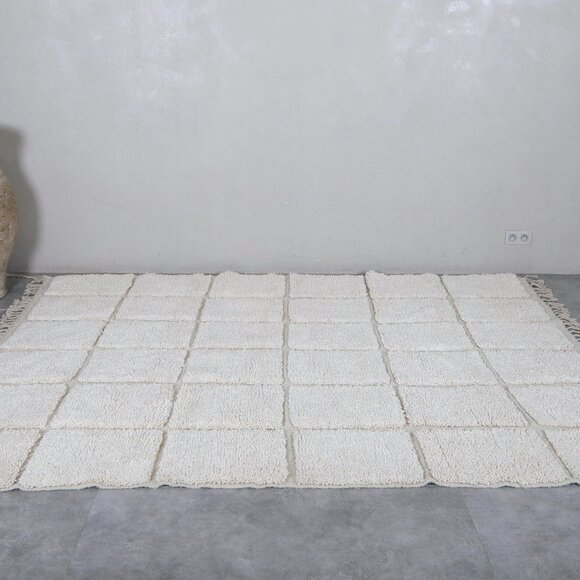 White Grid - Handcrafted Moroccan Wool Rug - 10ftx8ft - Picture 6 of 10